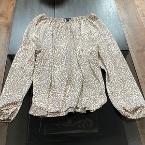 Ann Taylor flowing brown and white blouse. Size L